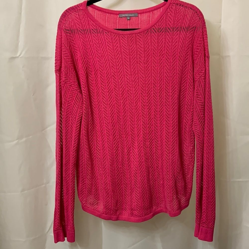 Long sleeve sweater size XL Retro-ology open weave on front